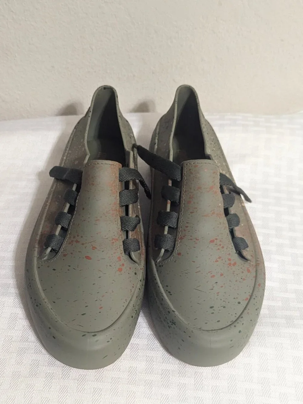 Melissa Ulitsa Slip-On Sneaker size 7